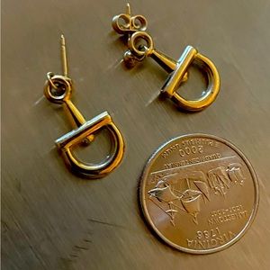 14k gold snaffle earrings 1.84 grams
